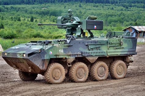 Cekoslowakia group siap pasok pandur untuk indonesia. Steyr Pandur II with Rafael RCWS-30 weapon station, Czech ...