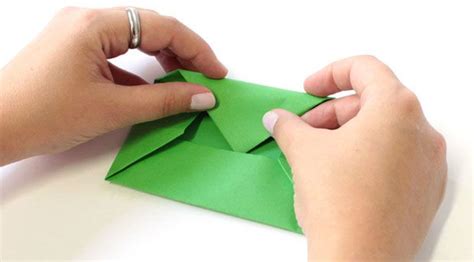 Origami papier in der größe 20cm x 20cm. Umschlag falten - so geht's | Umschlag falten ...