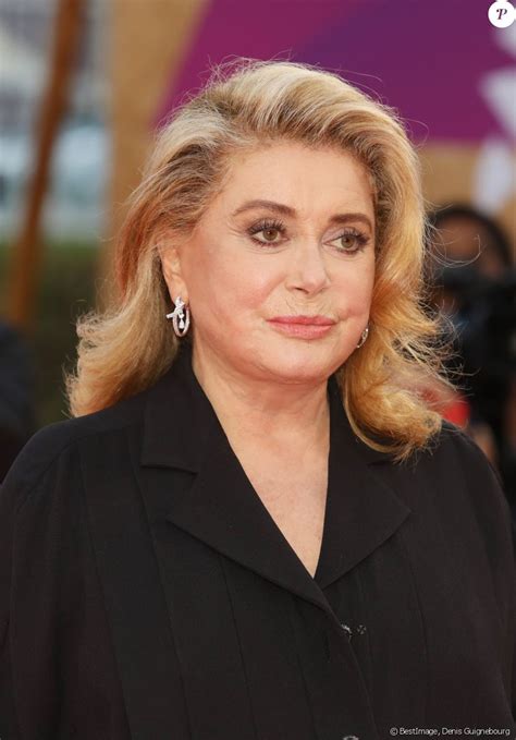 Le figaro, 15 июля 2021. Catherine Deneuve à la première de Music of My Life, suivi ...