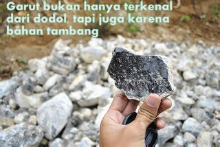 Batu badar emas memiliki ciri fisik yang sangat mencolok, sehingga mata kita mampu melihatnya dengan jelas. Ciri Ciri Batu Yg Mengandung Emas / Prospectorunited Com ...