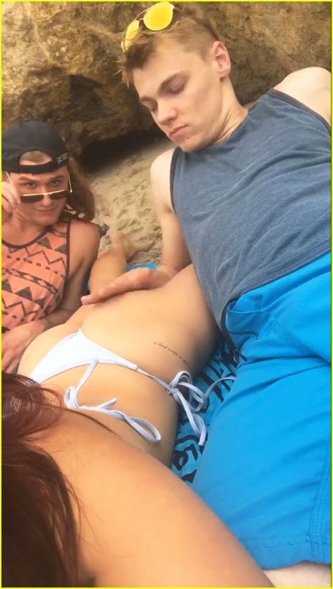 The queen's grandson got the cops called on him for a potential violation of covid protocols when he was spotted outside the home of one of his sister's friends —. Ariel Winter Hits the Beach in a Bikini, Gets Butt Tapped ...