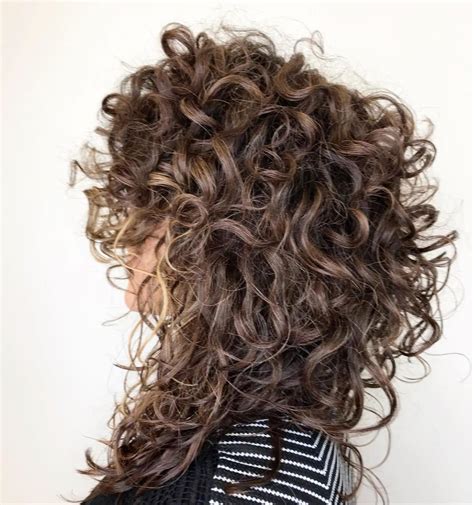 It becomes a frizzy, dull mess if i brush it or doesn't take care of it properly. A salon just for curly, wavy, and textured hair.