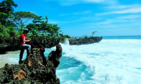 Gambar kartun pertama adalah doraemon. Wisata Pantai Ombak Tujuh 7 Sukabumi Ujung Genteng ...