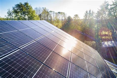 New rules introduced this week will give homes and businesses that install solar panels payments for exporting electricity back to the grid from 1 january 2020. Commercial Solar Panels in Cumbria - Lakes Solar - Solar ...