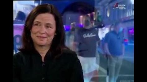 He is professor of health economics and epidemiology at the university of cologne. Ex-Frau von SPD-Politiker Karl Lauterbach entlarvt die ...