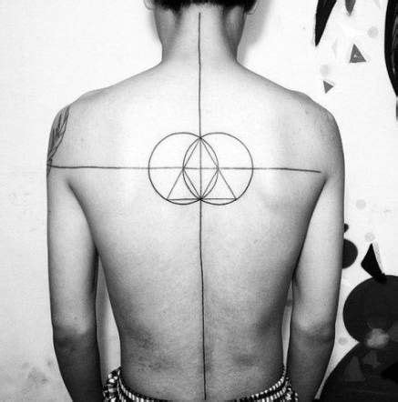 See more ideas about tattoos, tattoos for guys, cool tattoos. Tattoo Back Line Men 70 Best Ideas #tattoo | Back tattoos for guys, Geometric tattoo back ...
