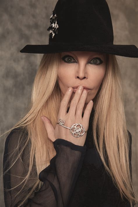 Esplora tutte le pubblicazioni di patty pravo su discogs. Emiliano Conte Fashion Stylist » PATTY PRAVO | Cover Story Editorial for SpaghettiMag. | photo ...