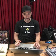 For podcast guest booker matt staggs: Joe Rogan Experience Podcast Equipment & Studio Setup ...