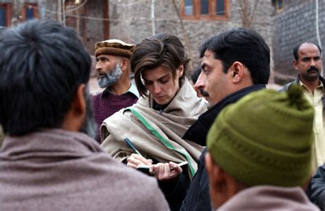 She often trades in her usual blazer for a. Carolin Emcke, nuevo Premio de la Paz de los Libreros ...