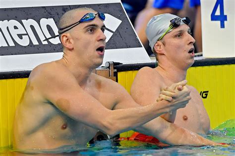 Kristof milak shatters michael phelps 200m butterfly world record! Magyar színekben versenyez tovább Szabó Szebasztián