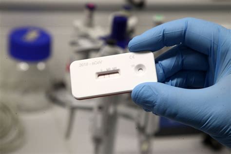 Hilfreich könnten die tests trotzdem sein: Coronavirus: Was ist von Corona-Schnelltests zu halten ...