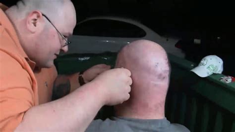 Man gets his head WAXED - YouTube