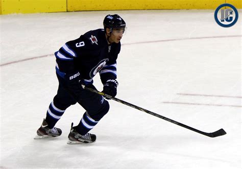 Signed by vancouver of the western hockey league at the age of 15, kane. Injury news: Evander Kane leaves during 1st period ...