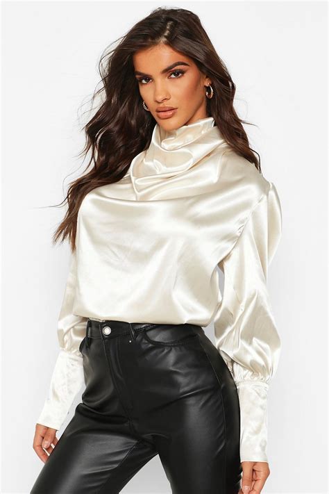 Vind fantastische aanbiedingen voor white satin blouse. Satin High Neck Oversized Blouse | boohoo in 2020 | Oversized blouse, Beautiful blouses, White ...