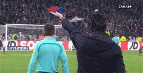 Unai emery echegoyen‏подлинная учетная запись @unaiemery_ 25 февр. Unai Emery GIF - UnaiEmery - Discover & Share GIFs