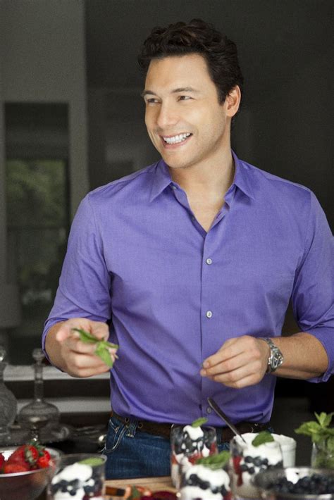 With rocco dispirito, jes gordon, jonathan adler, bryan batt. Rocco DiSpirito's top ten tips for hosting a fun dinner ...