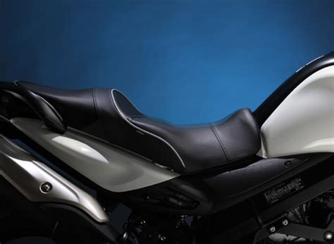 Since 2017 suzuki fitted what they call a 'comfort seat'. Sargent Seats - Suzuki V-Strom DL650 2012-16 / 650 XT 2015-16