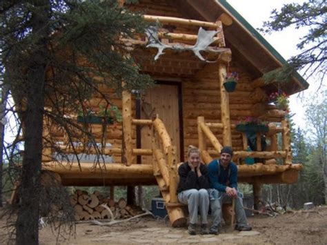 This cabin looks like it could be tucked away in alaska somewhere. Inside a Small Log Cabins Small Log Cabin Kits Alaska ...