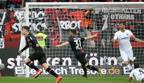 2 exequiel palacios (dmc) leverkusen 6.5. Bundesliga: Bayer Leverkusen gegen Eintracht Frankfurt ...