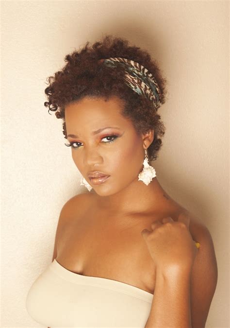 Short and very curly hair gets tangled. Natural Hairstyles With Accessories - The Style News Network