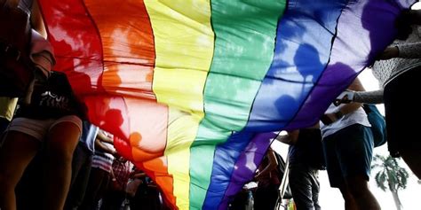 6 pride ayuda veteranos lgbtq +. Torre de la Libertad del MDC será iluminada con los ...