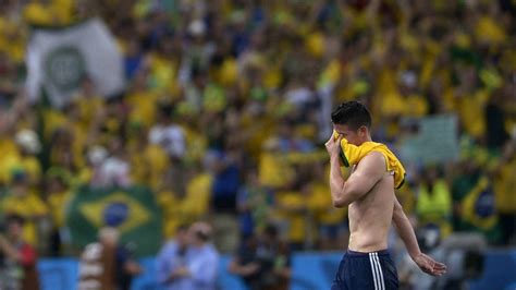 Como colombia sobrevivira grupo c. Copa 2014: as lágrimas de James Rodríguez com a eliminação ...