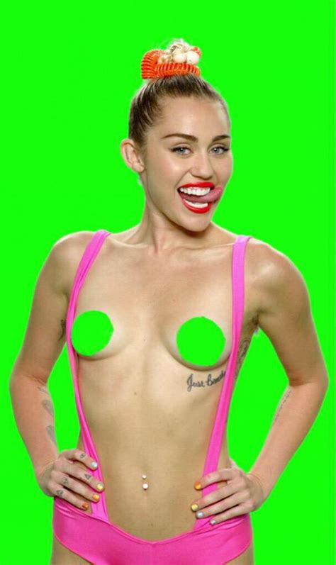 She's all, hannah montana, who?! Miley Cyrus's sexy photos - The Fappening Leaked Photos ...