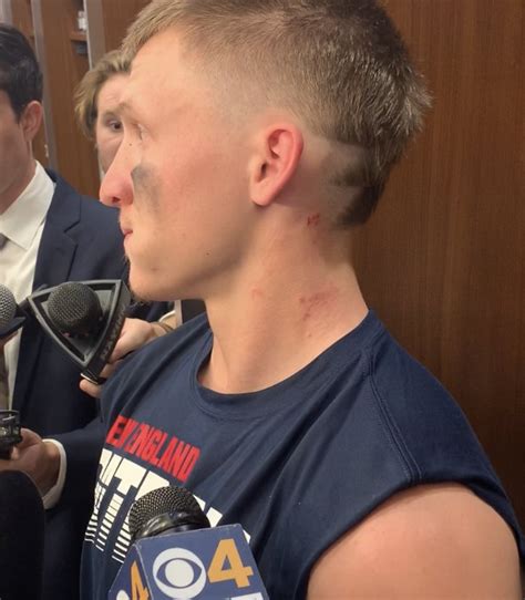 Do you ever wake up and think to yourself, man, it would be great to own julian edelman's beard hair? furthermore, the show has launched an auction for a storage bag containing scraps of edelman's beard, which will be packed with an autographed photo of the patriots wideout. Julian Edelman Haircut Name - what hairstyle is best for me