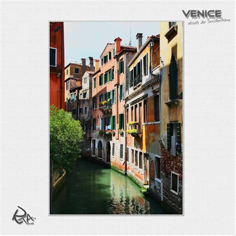 Obwohl eine der kürzesten der 17 fußballregeln, ist die abseitsregel, regel 11, wahrscheinlich die am häufigsten missverstandene von allen. Venice - abseits der Touristenströme II Foto & Bild ...