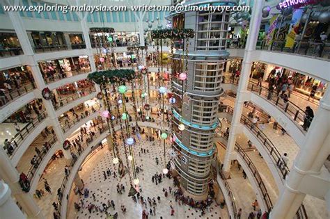 (0.23 km) four seasons hotel kuala lumpur (0.23 km) mandarin oriental, kuala lumpur (0.27 km) w kuala lumpur (0.08 km) tropicana the residences klcc (0.15 km) twin towers dorms; Suria KLCC Luxurious Shopping Mall - KL, Malaysia | Kuala ...