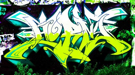 Tag tagging is the easiest and simplest style of graffiti; How to Draw Graffiti? | Best Graffitianz