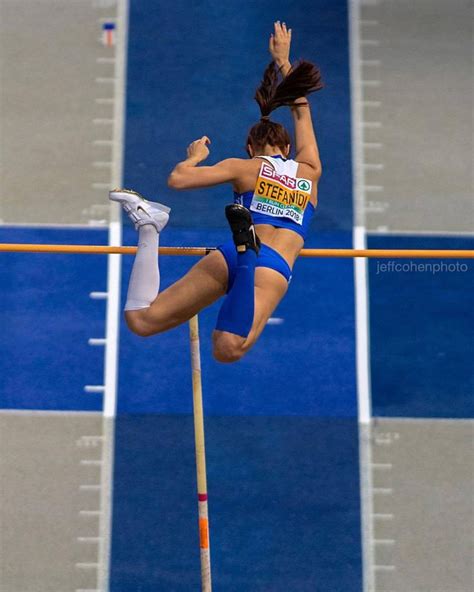 The greek completed 34 successful jumps compared with 30 by american katie nageotte and 21 by. Katerina Stefanidi, Greece, pole vault 2018 European ...