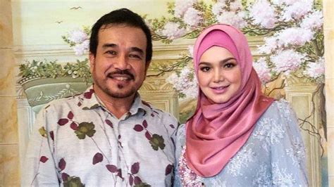 Event family dato sri khalid di jakarta arif jiwa nangis liat ibu di stage. TRIBUNWIKI: Rayakan Anniversarynya yang ke-13, Ini Profil ...