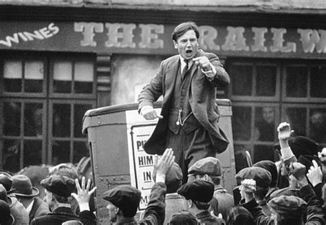 Michael collins plays a crucial role in the creation of the irish free state in the 1920s, but becomes vilified by those hoping to create a independent country: Michael Collins *** (1996, Liam Neeson, Alan Rickman ...