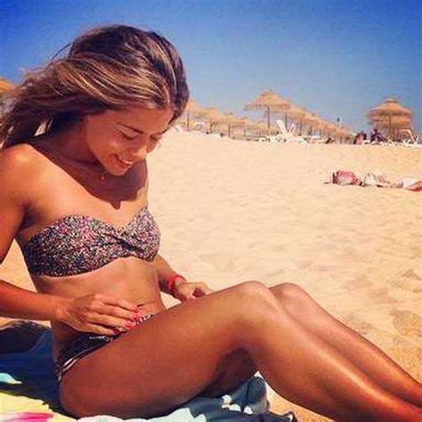 Stream tracks and playlists from isabel silva on your desktop. Isabel Silva de bikini na praia - Boas.pt - Celebridades e ...