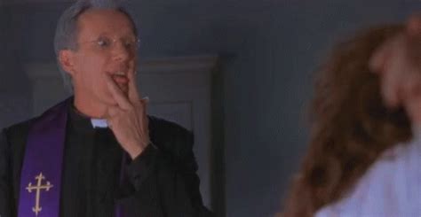 Beetlejuice scary movie 2 on make a gif. What to do when a girl stares you down? (Shopping ...