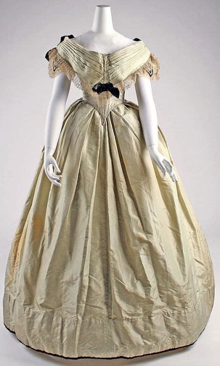 It was a series of metal spring hoops. Evening Dress 1855-1860 in 2019 | Vintage dresses, Vintage ...