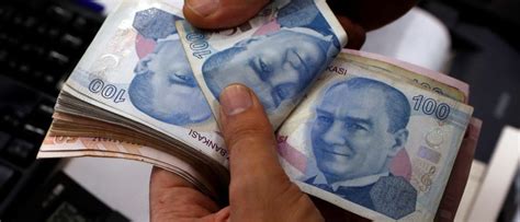 Can you use US cash in Turkey? 2