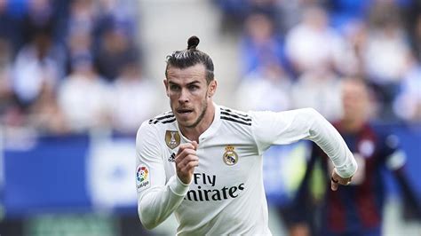 In the info box, you can filter by period, club, type of league and competition. Tottenham re-sign Real Madrid forward Gareth Bale on loan ...