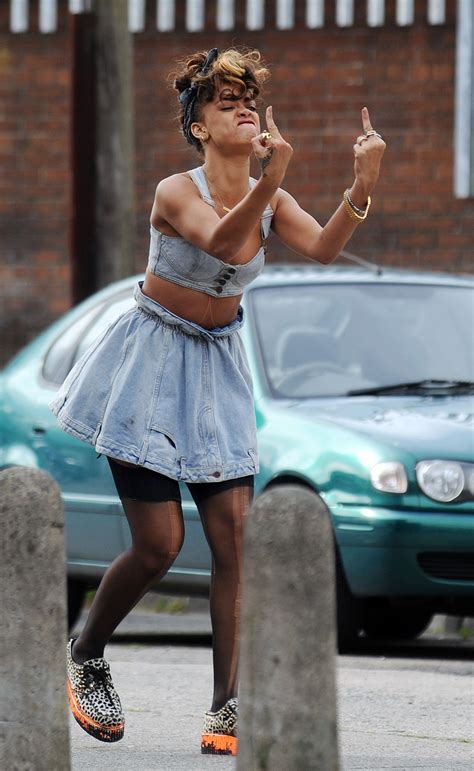 Check spelling or type a new query. Rihanna Flips Off Cameras | F**ck Off | Pinterest ...