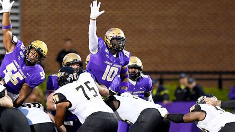 Green not only has a quick first. Jalen Green - Football - James Madison University Athletics