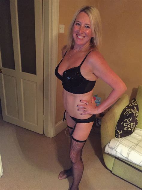 Four housewives have a strippoker night while their husbands are out drinking. Pin on Sexy mature women