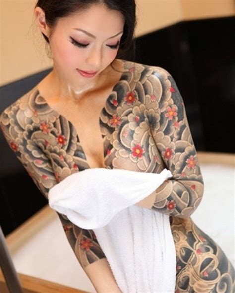 Maybe you would like to learn more about one of these? 6 Potret Kecantikan Wanita-Wanita Yakuza Yang Bikin ...