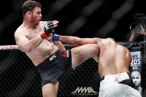 Ironically, it was also the anniversary of henderson's famous shot that permanently damaged bisping's eye. 498_Michael_Bisping_vs_Dan_Henderson.0.jpg (1920×1280 ...