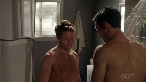 Alex helps a young patient gain her independence, and cristina thinks bailey knows about her and burke. Alexis_Superfan's Shirtless Male Celebs: Grey Damon, Jay ...