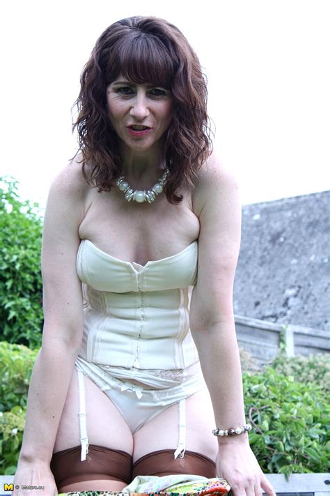 Guy films busty brunette blowing her friend and getting banged. Babe Today Mature Nl Toni Lace Hole Mature Hot Legs Porn Pics