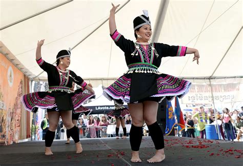 in-pictures-eat,-drink-and-classical-dance-at-the-11th-annual-cambodia-town-culture-festival