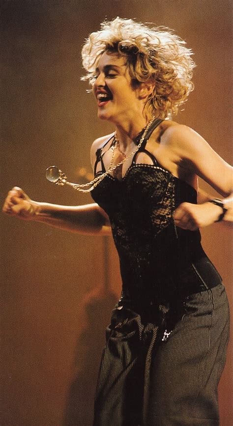 Everyone's going crazy 'cuz you're just like madonnna. Madonna Superstar Queen Photogallery: MTV Video Music Awards