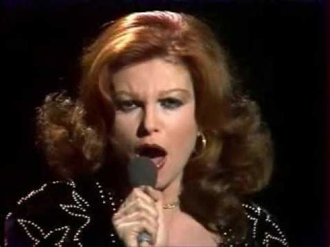 She was also known as la rossa (italian for the redhead), due to the characteristic colour of her hair. Milva / Moi, je n'ai pas peur / 1981 - YouTube