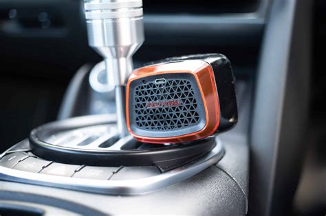 The best drivers see the road ahead and drive to suit the conditions. Road Angel Pure Review - The Best Speed Awareness Device ️